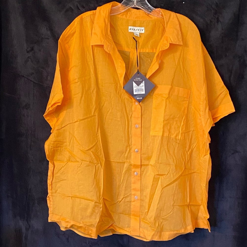 Ava &Viv Blouse NWT 1X